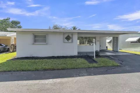3240 Sheridan Ln #117, Hollywood, FL 33021