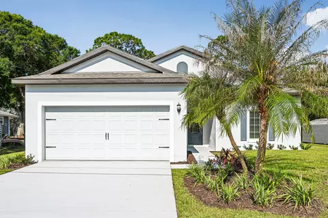 5901 Raintree Trl, Fort Pierce, FL 34982