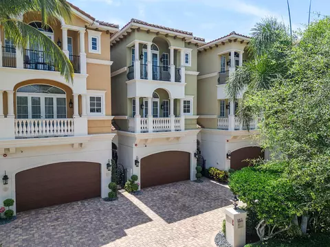 449 NE 19th Ave, Deerfield Beach, FL 33441