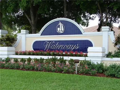 4271 SW 10th Ct, Deerfield Beach, FL 33442