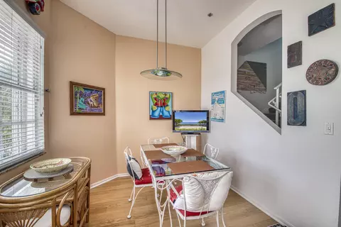 Dining - 115 Ocean Key Way, Jupiter, FL 33477 photo 3 of 3