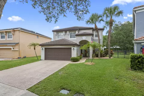 7518 Oak Grove Cir, Lake Worth, FL 33467
