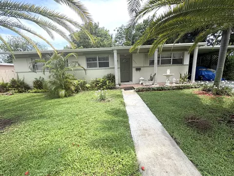 6940 NW 14th Ct NW, Plantation, FL 33313