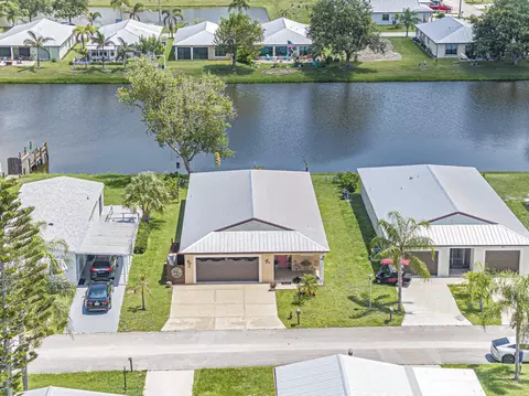 23 Arboles Del Norte, Fort Pierce, FL 34951