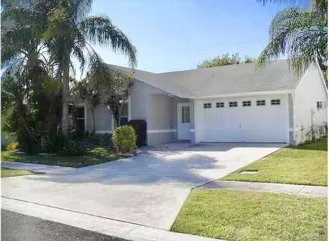 5887 Timber Valley Dr, Lake Worth, FL 33463