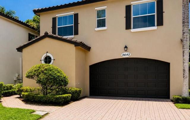 4642 Mediterranean Cir #4642, Palm Beach Gardens, FL 33418