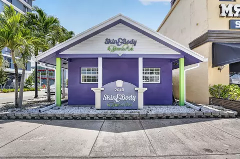 2040 Polk St, Hollywood, FL 33020