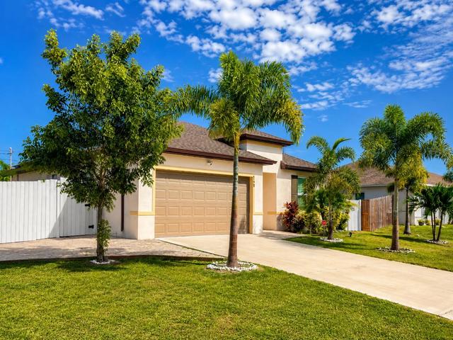 729 SW Haas Ave, Port Saint Lucie, FL 34953