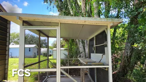 Exterior - 1163 Click Dr, Moore Haven, FL 33471 photo 10 of 11