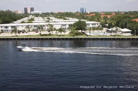 6345 Bay Club Dr #3, Fort Lauderdale, FL 33308