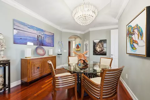 Dining - 50 SE Ocean Blvd #302, Stuart, FL 34994 photo 2 of 2