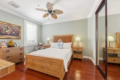 Bedroom - 50 SE Ocean Blvd #302, Stuart, FL 34994 photo 4 of 6