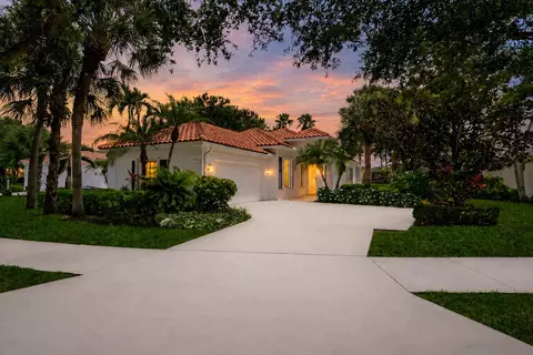 4789 Valencia Dr, Delray Beach, FL 33445
