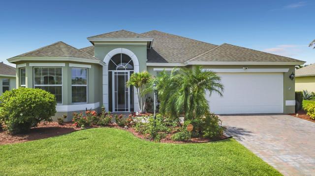 728 Fortunella Cir SW, Vero Beach, FL 32968