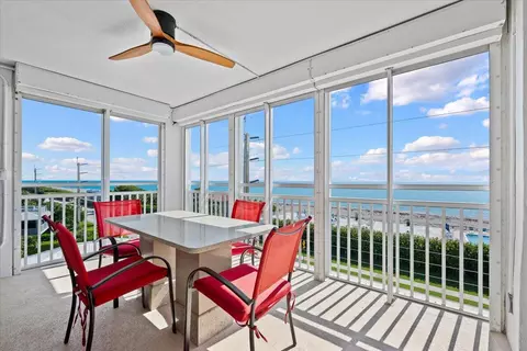 911 Ocean Dr #506, North Palm Beach, FL 33408