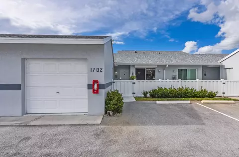 2641 W Gately Dr W #1702, West Palm Beach, FL 33415