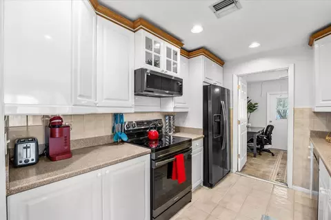 1004 NW 16th Pl, Stuart, FL 34994 photo 10