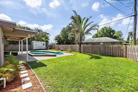 1004 NW 16th Pl, Stuart, FL 34994 photo 41