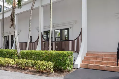 3589 S Ocean Blvd #26, South Palm Beach, FL 33480
