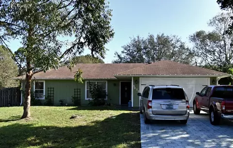 5612 Deleon Ave, Fort Pierce, FL 34951