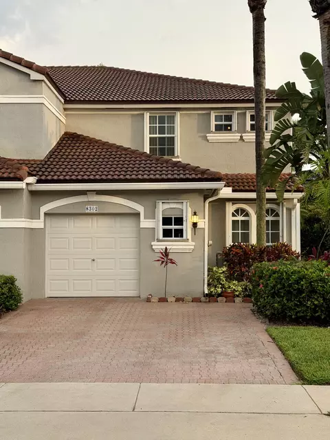8302 Va Serena, Boca Raton, FL 33433