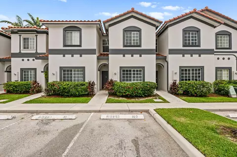 7920 Catalina Cir, Tamarac, FL 33321