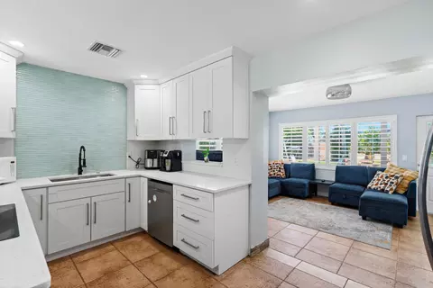 Kitchen - 520 SE Dolphin Dr, Stuart, FL 34996 photo 1 of 5