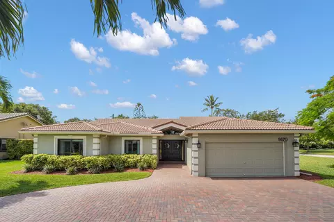 8670 NW 56th St, Coral Springs, FL 33067