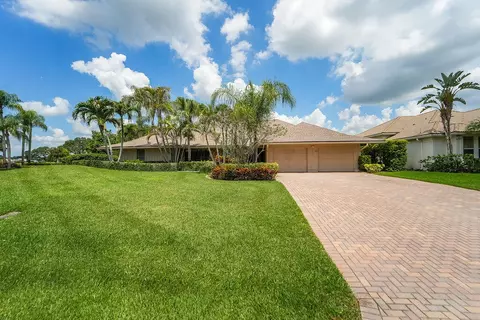 6499 Brandon St, Palm Beach Gardens, FL 33418