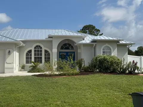 2101 SW Alloway Ave, Port Saint Lucie, FL 34953