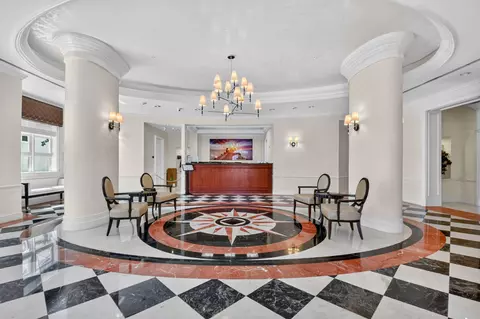 403 S Sapodilla Ave #706, West Palm Beach, FL 33401