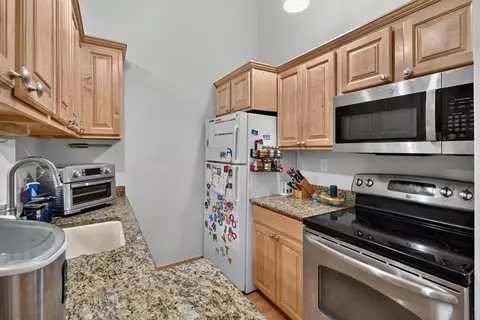 Kitchen - 6258 Chasewood Dr #G, Jupiter, FL 33458 photo 1 of 1