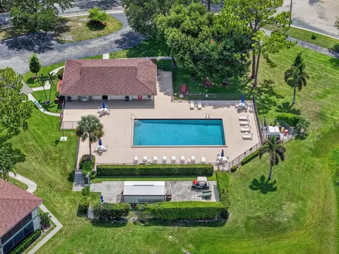 View/Area - 6258 Chasewood Dr #G, Jupiter, FL 33458 photo 6 of 6
