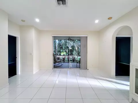 7910 Laina Ln #2, Boynton Beach, FL 33437