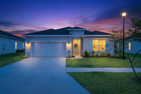 12627 SW Forli Way, Port Saint Lucie, FL 34987