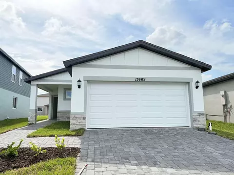 13669 SW Vine Dr, Indiantown, FL 34956
