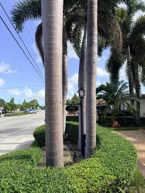 Exterior - 5170 Palm Ave, Hialeah, FL 33012 photo 2 of 12