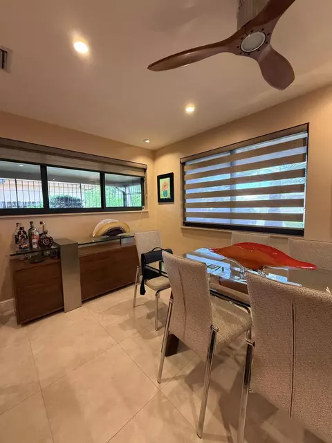 Dining - 5170 Palm Ave, Hialeah, FL 33012 photo 1 of 3
