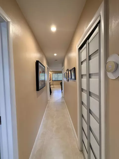 Entry Way - 5170 Palm Ave, Hialeah, FL 33012 photo 2 of 4