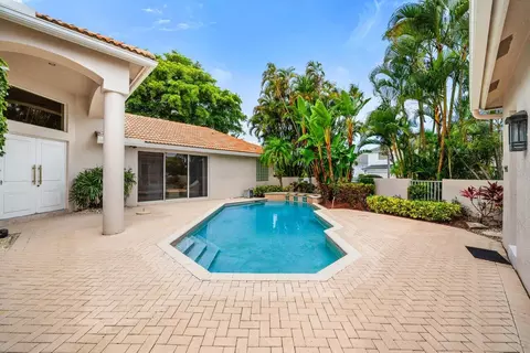 5785 Regency Cir E, Boca Raton, FL 33496 photo 23