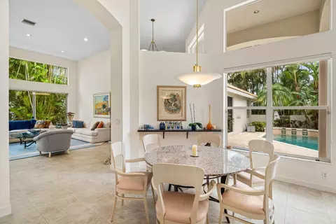 5785 Regency Cir E, Boca Raton, FL 33496 photo 9