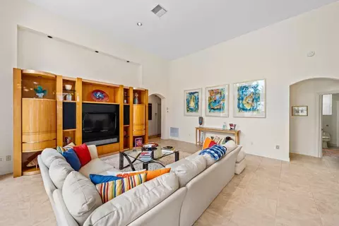 5785 Regency Cir E, Boca Raton, FL 33496 photo 7