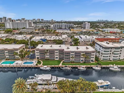 3031 NE 51st St #403W, Fort Lauderdale, FL 33308