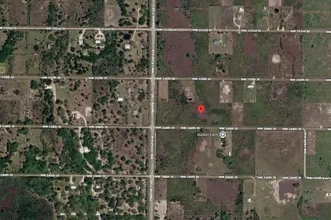 19035 NW 248th St, Okeechobee, FL 34972