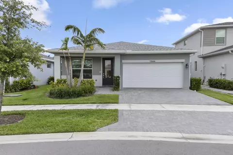 10646 SW Hensley St, Port Saint Lucie, FL 34987
