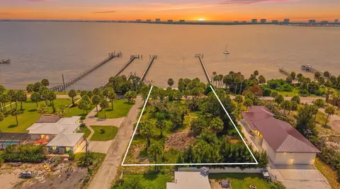 12349 S Indian River Dr, Jensen Beach, FL 34957
