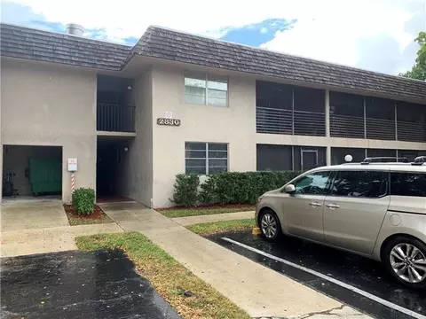 2830 Riverside Dr #102-A, Coral Springs, FL 33065