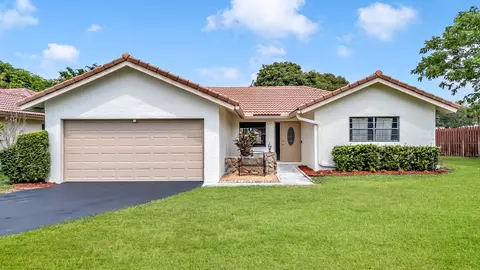 1273 Spring Circle Dr, Coral Springs, FL 33071