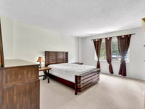 Bedroom - 9101 W Sample Rd #204, Coral Springs, FL 33065 photo 4 of 10