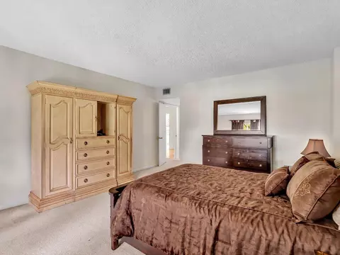 Bedroom - 9101 W Sample Rd #204, Coral Springs, FL 33065 photo 1 of 10